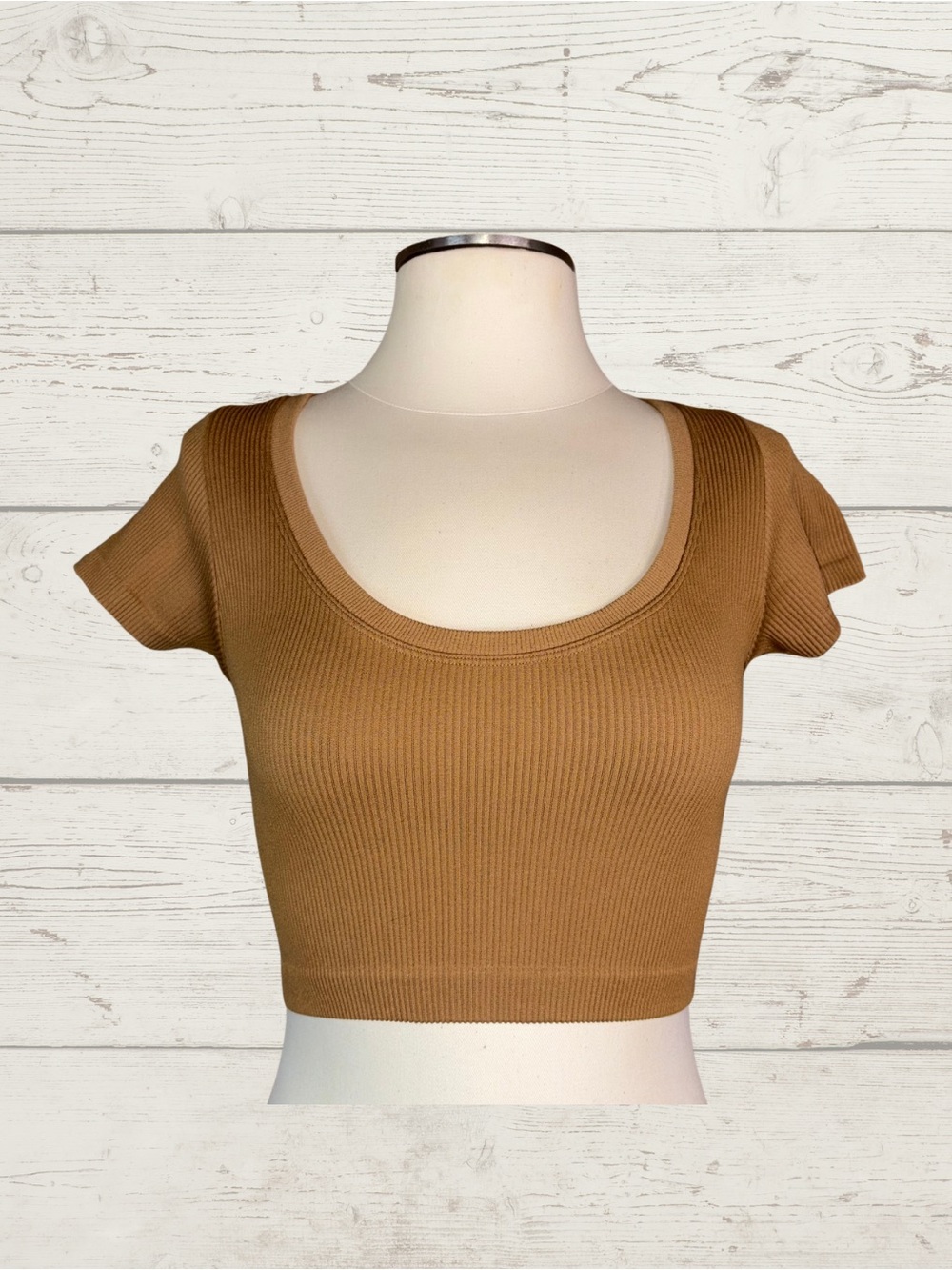 Offline by Aerie Caramel Ribbed Seamless Scoop Crop Top Sz S